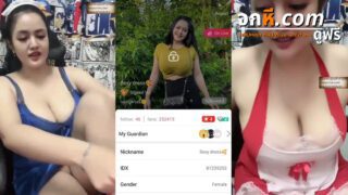 คลิปหลุดไลฟ์สด IDX-81235252 สาวอวบโชว์เสียวมาไลฟ์สดแก้ผ้าเปลี่ยนชุดน่าจับเย็ดจัดๆลีลาดีสุดๆนมใหญ่จัดๆ